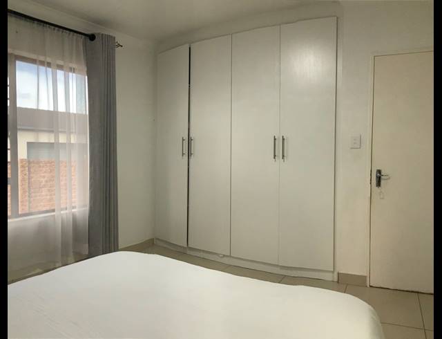 3 BEDROOM TOWNHOUSE FOR SALE IN PARKRAND